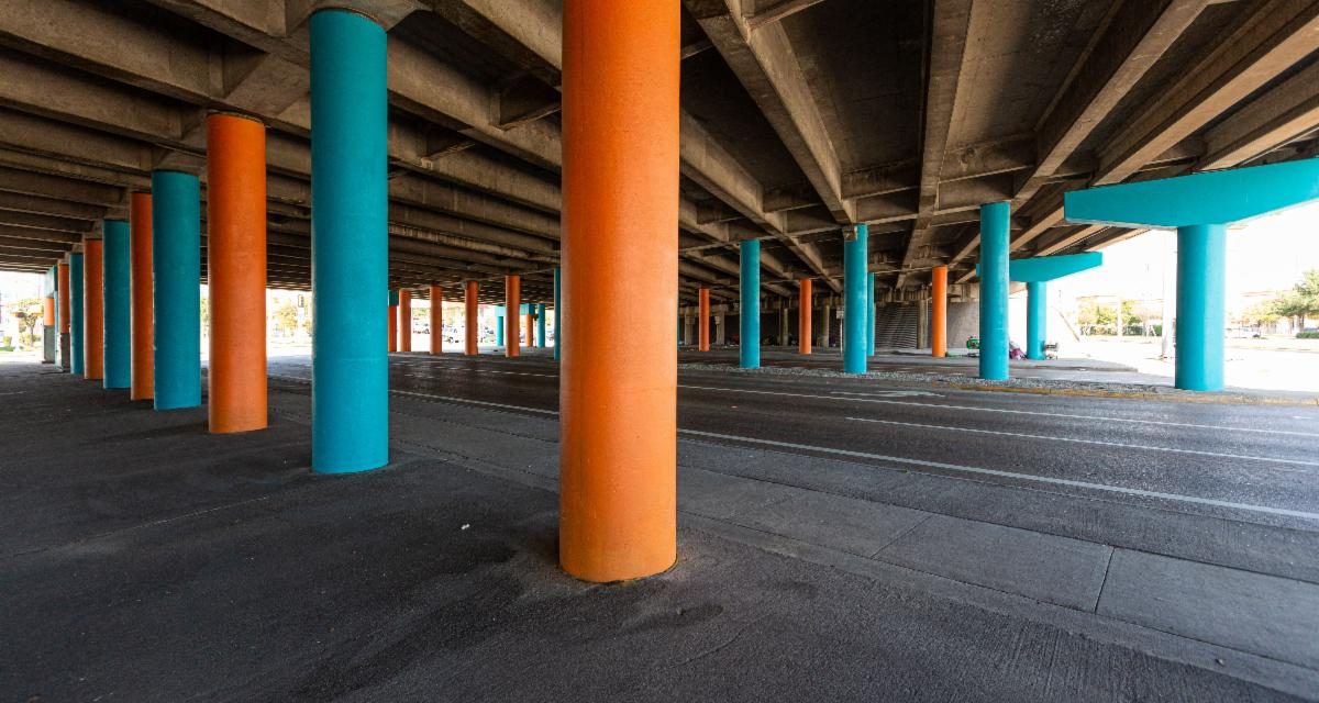 Color on the Columns