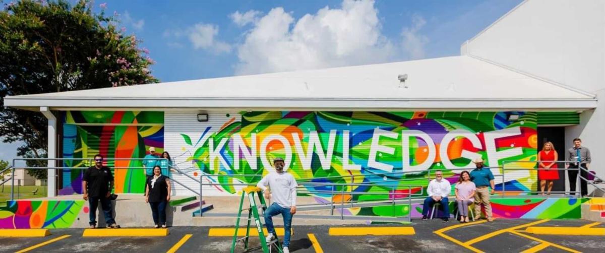 North Houston District’s New mural at Airline Library