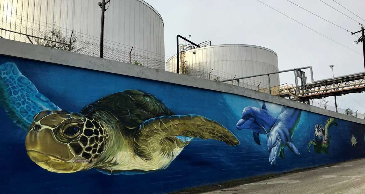 Aquarium mural splashes color on East End