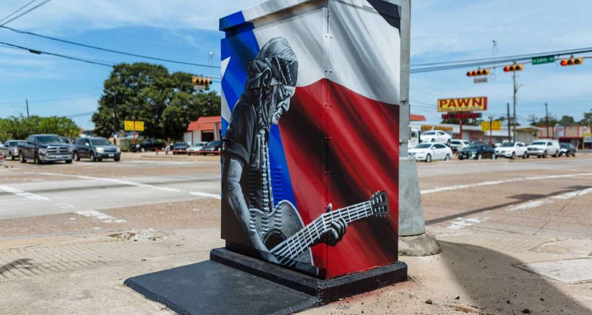 Are Houston’s mini-murals beauty or blight?