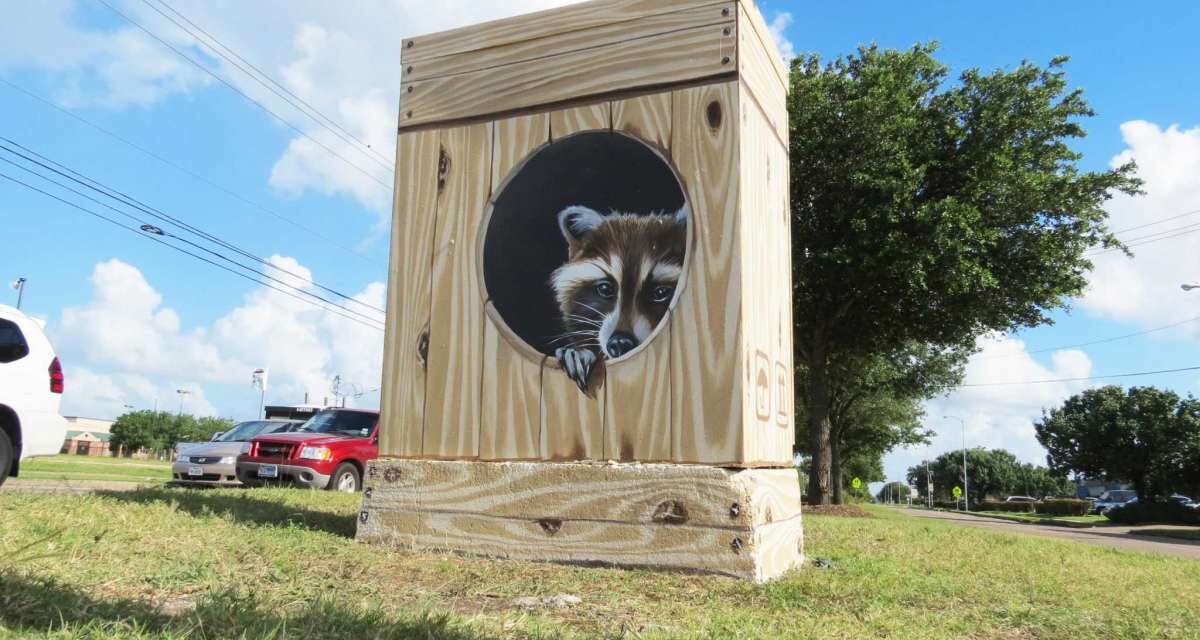 Murals painted on Houston traffic signal control boxes