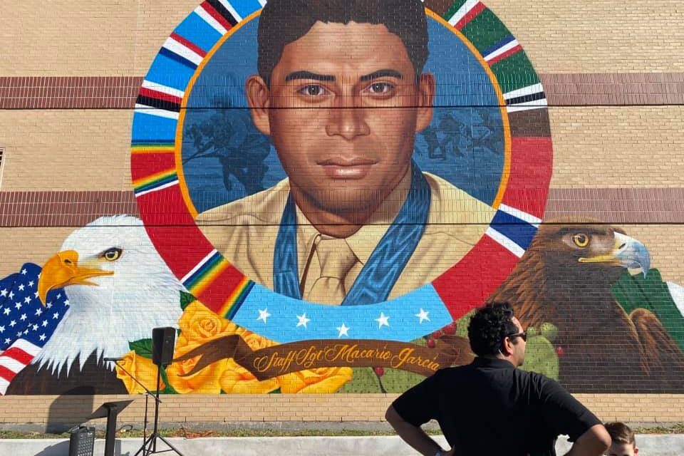 Mural in Houston’s East End honors first Mexican immigrant to receive Medal of Honor